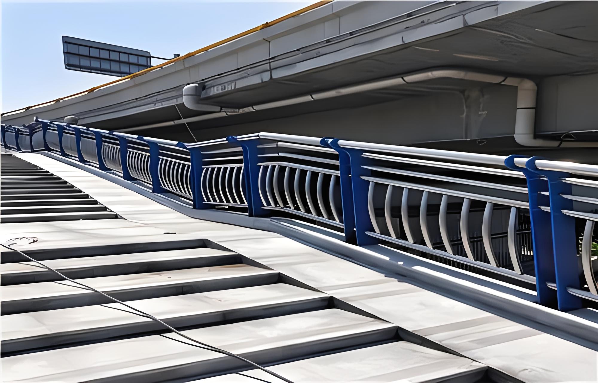 六盘水不锈钢桥梁护栏维护方案：确保安全，延长使用寿命